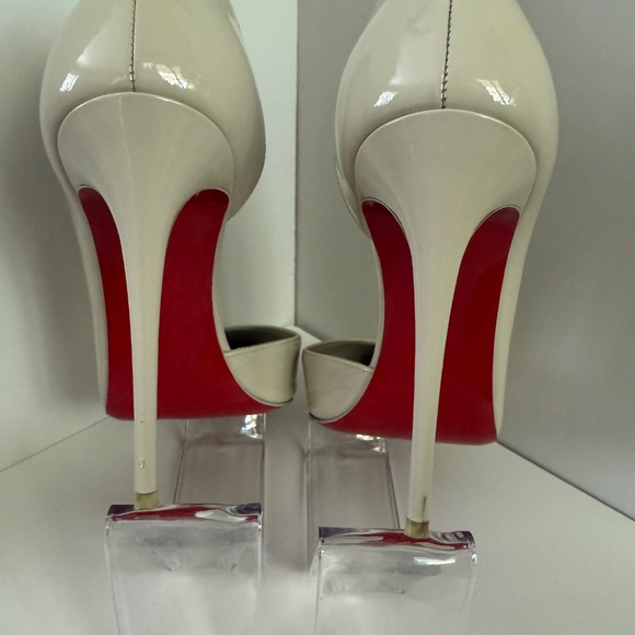 Christian Louboutin Iriza 100 Craie White Grey Patent Leather Heel Pump 39.5 - Picture 4 of 6